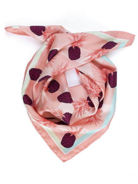 Silk scarf / Pineapple love